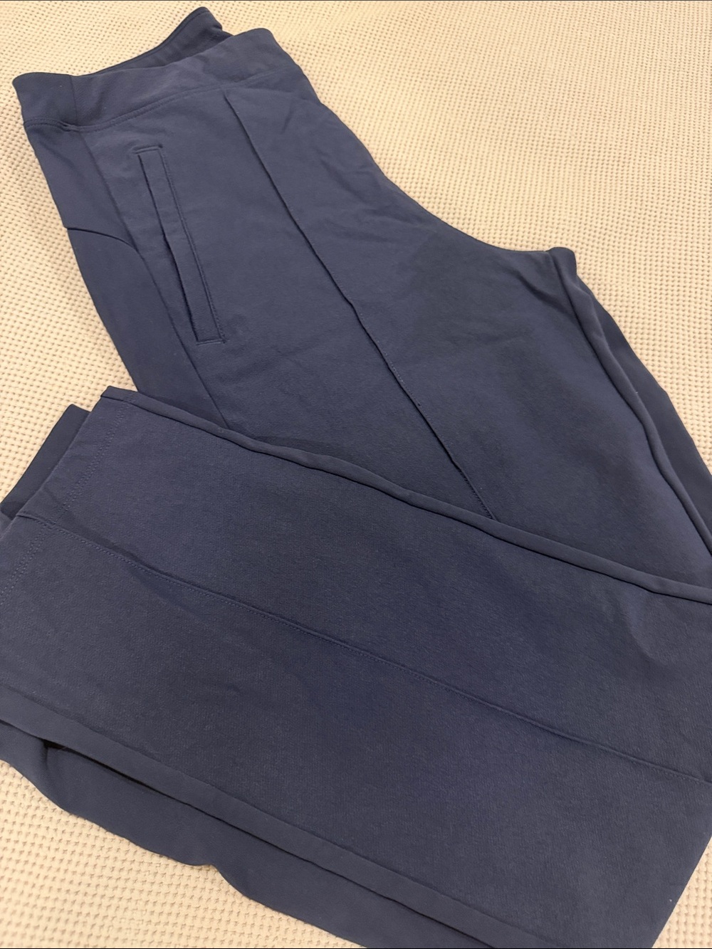 Athleta women’s Navy Performance Dress Pants